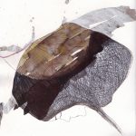 Silence hystérique, 2016, encre, stylo, aquarelle, pastel et couture sur papier 22 x 22,5 cm